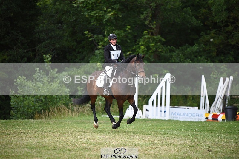 240630-145224-02359 - 711-Susan-Joy_Keeping-Penpont_Long_Tall_Sally