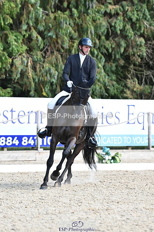 250808A-162312-01925 - 127-Joe.RoomeMonarchs.Way.Her.Grace