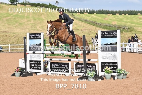 BPP_7810 - CLASS 16 FRI GFS Saddles Senior Newcomers/1.10m Open