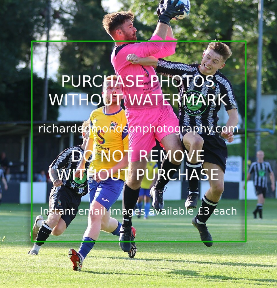 533A5219 - Kendal Town vs Kendal United