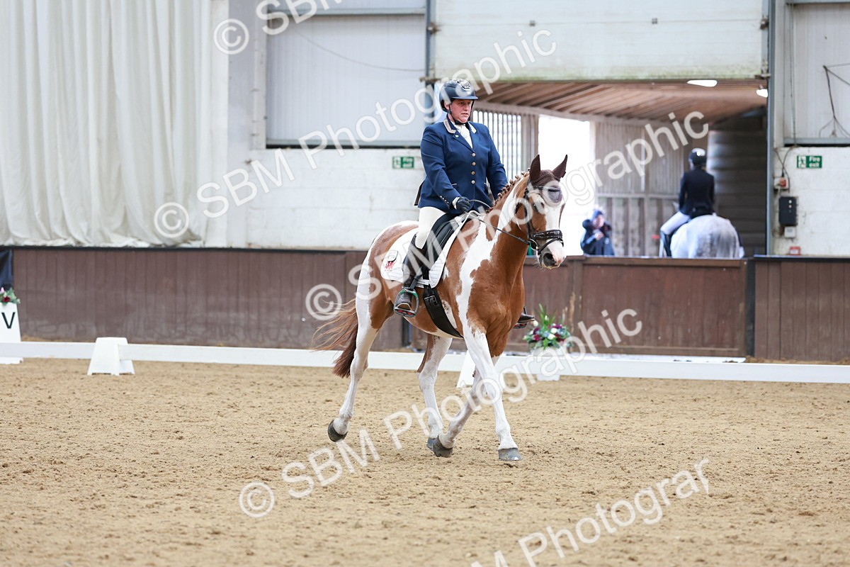 SBM_010059 - Class 6b - Novice 6 - 12.40-13.43