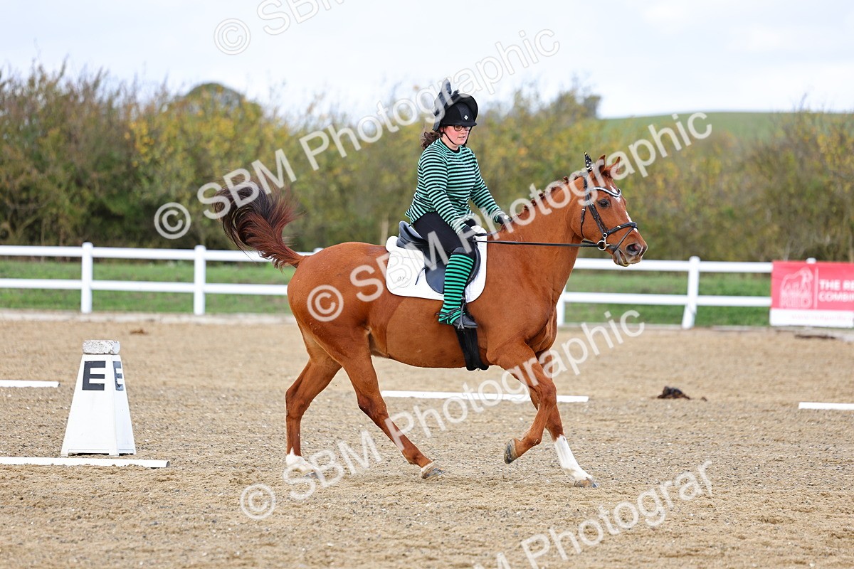 SBM_002595 - Class 8-11 - Novice 1-E1