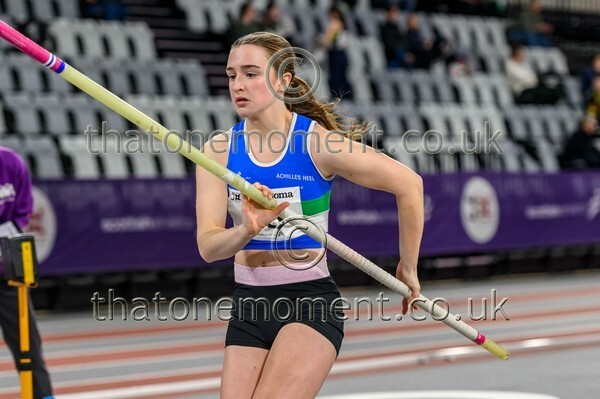 SenInd26-916523 - Field Female Set One