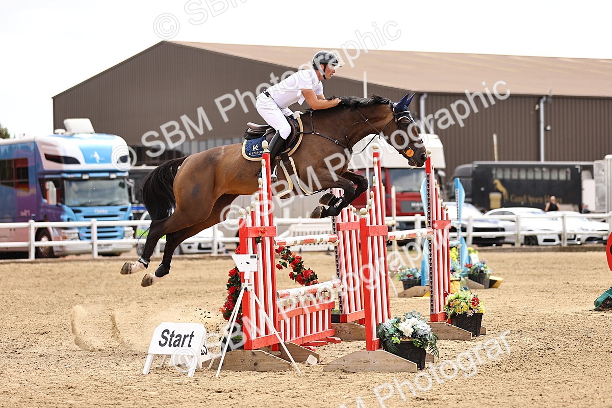SBM_010526 - Class 9 - Senior Foxhunter - 1.20m Open