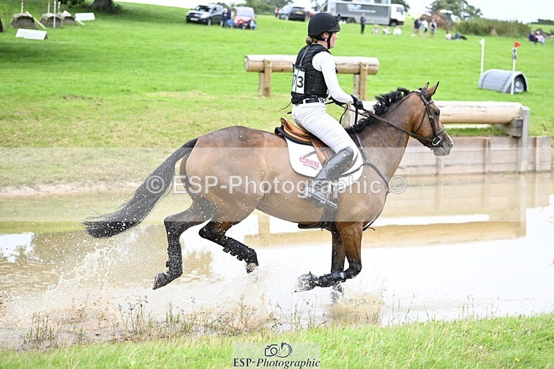 240803-121132-03921 - 073-Keara_Schmidt-CALLISTA_DIAMOND