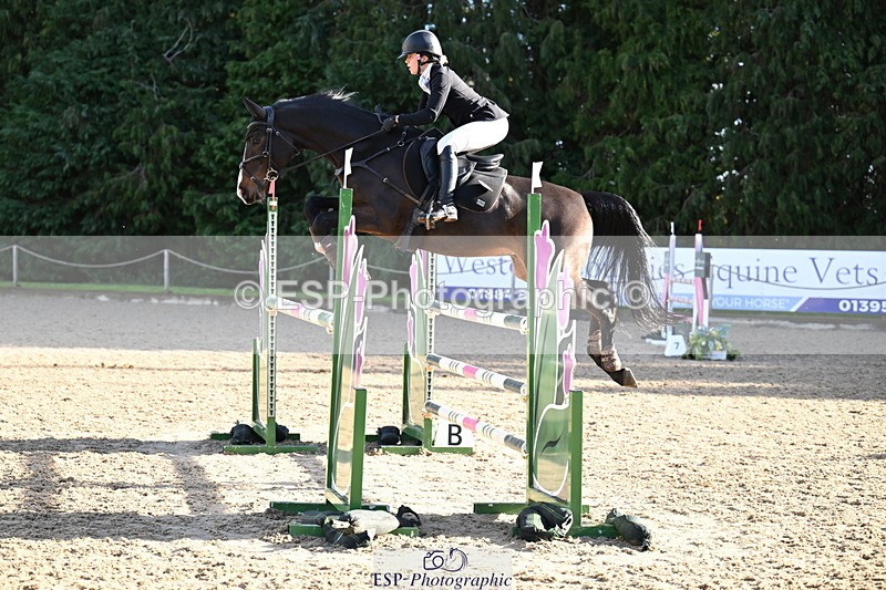 251024A-104455-06559 - B-148-Tarka.Abraham