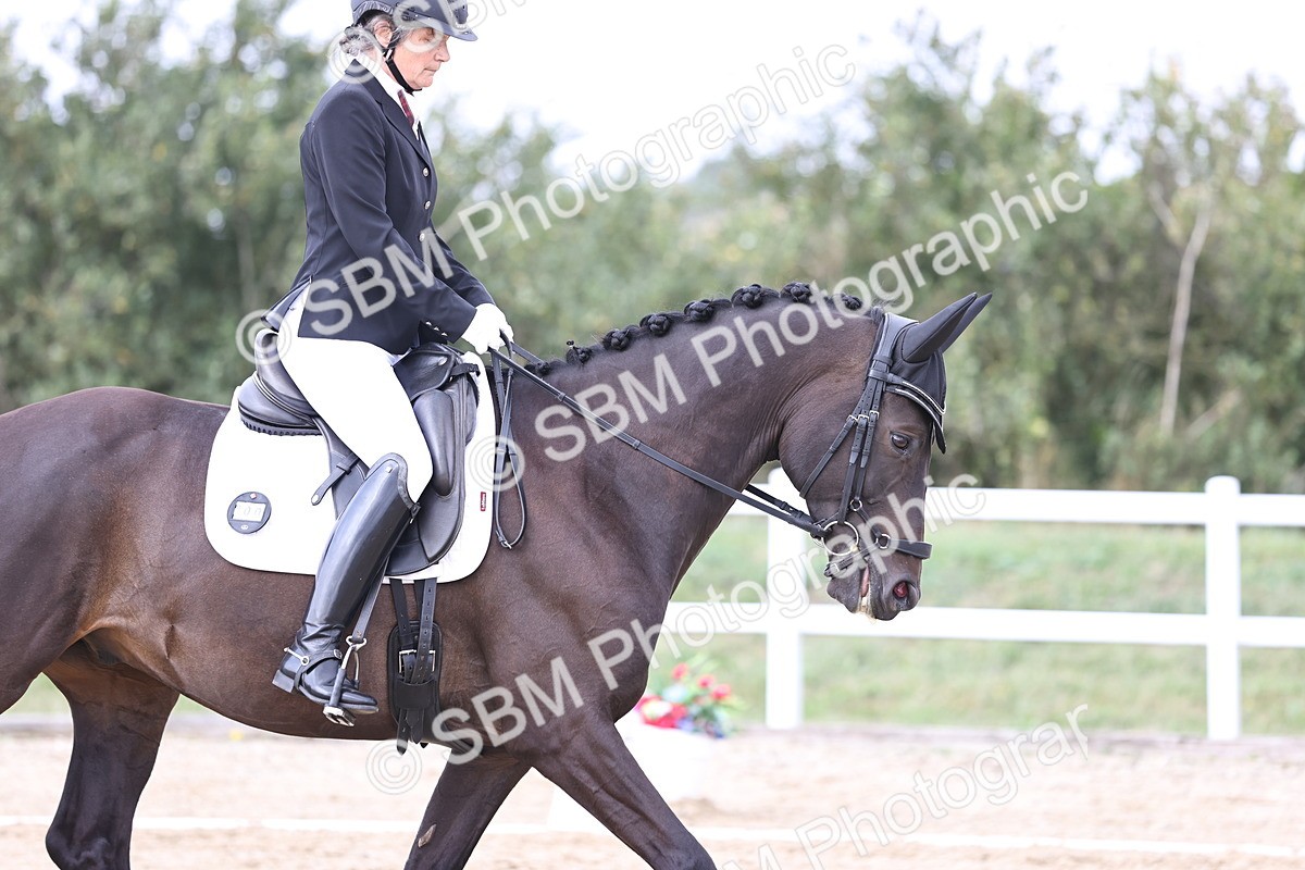 SBM_017934 - Class 14 - Novice 23 - 15.16-16.19