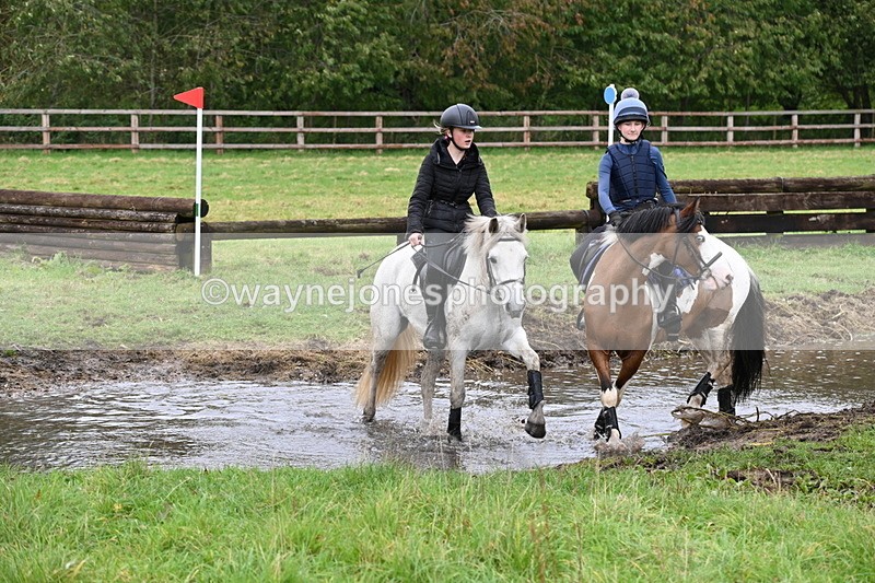 WJ6_6201 - Time at Photographer 12:41 to 13:05