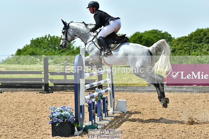 230609A-130025-01083 - Cls 3 Foxhunter