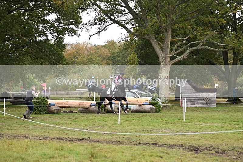 WJ6_2933 - 80cm Cam 1 Pairs Time 12:19 to 12:49