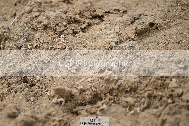 251004A-135800-01391 - Classes 6 & 7 60cm