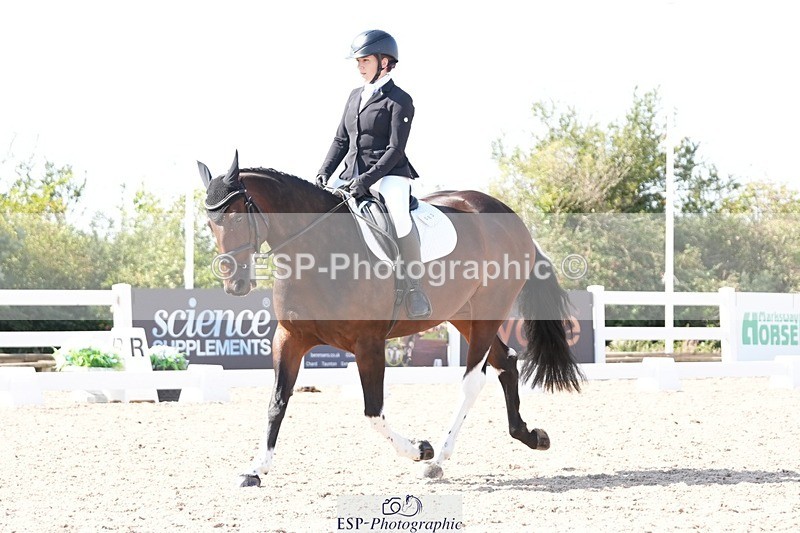 250817-154915-11596 - 083-Emily.JarvisCriafol.Two.Tone.Tequila