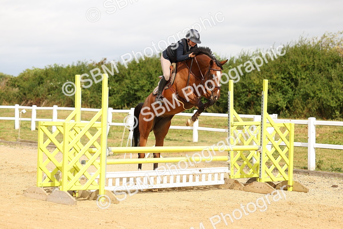 SBM_009002 - Class 1 - Senior British Novice - 90cm Open