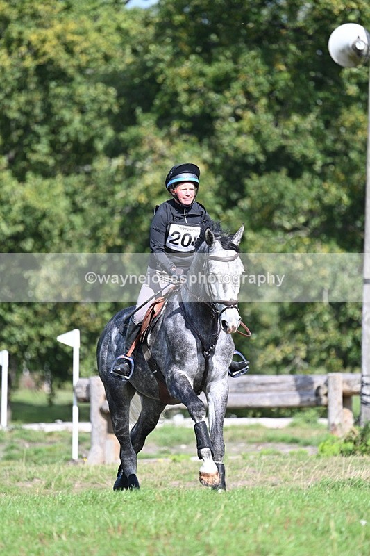 WJ7_0652 - Time 11:36 to 12:00