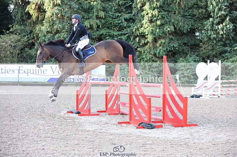 250831A-080422-08555 - Cls 40 Snr Newcomers