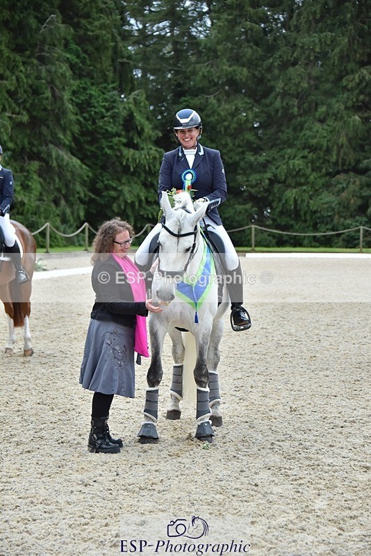 230813-181926-08800 - Medium Silver Presentations