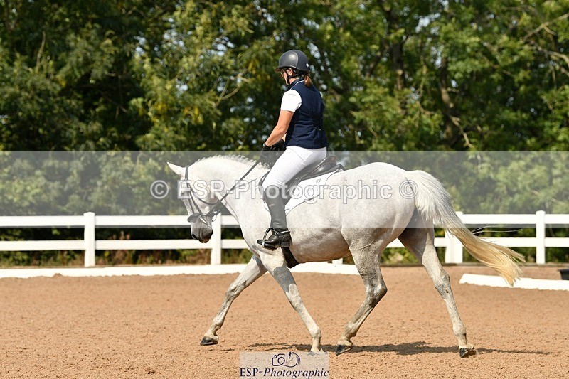 250817-120551-08766 - 099-Essie.BarkerBloody.Nora