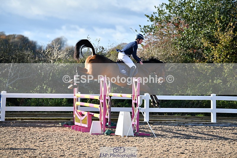 231110A-151735-00993 - Cls 6 Foxhunter & 1.20m Open