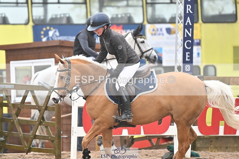 240505A-122942-05087 - Cls 4 Blue Chip Pony Newcomers & 1m Open