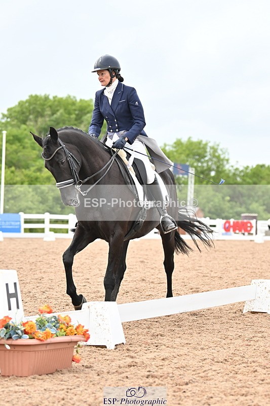 240621A-181106-06206 - Cls 16 BD Advanced 102