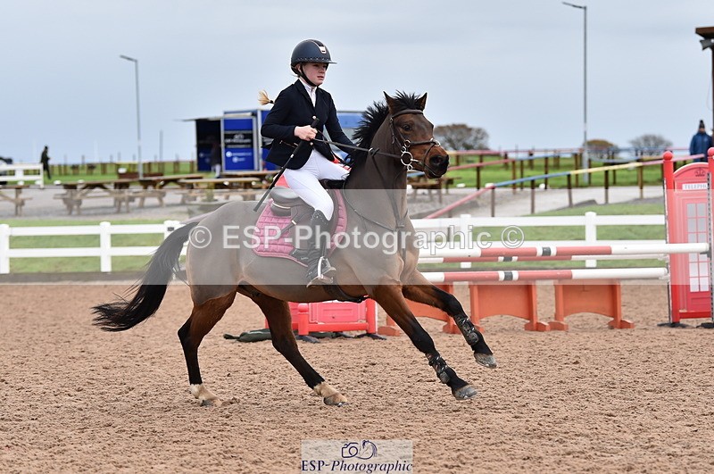 231203A-105814-00657 - Cls 3 Discovery & 90cm Open