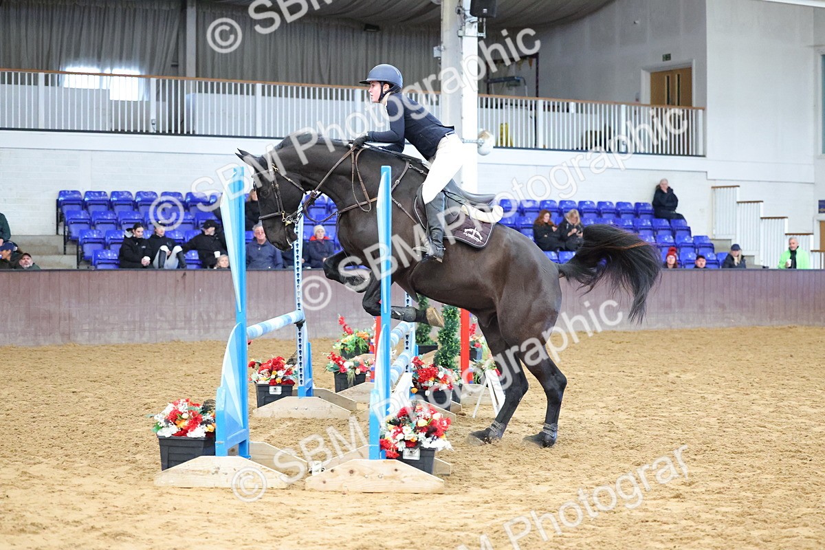 SBM_005626 - Class 22 - Bliss of London Novice Winter Championship Qualifier 90cm