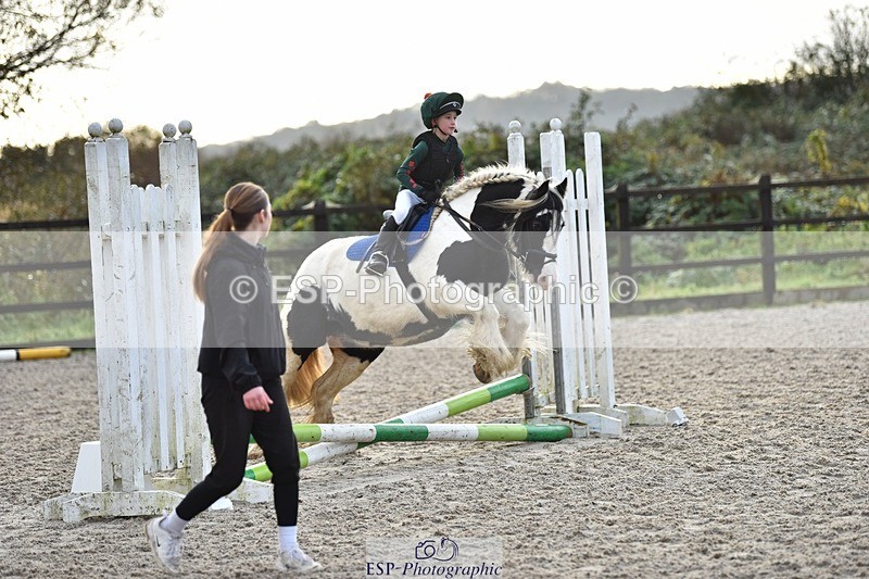 231112-085918-00002 - Class 01 40 to 50cm