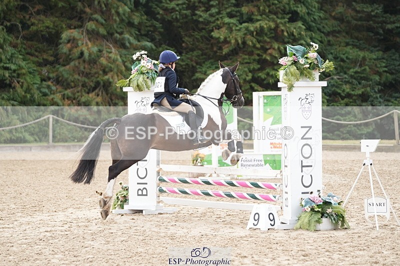 250824A-103300-34798 - 2021-Evelyn.Ogborne-Sarah.Boy