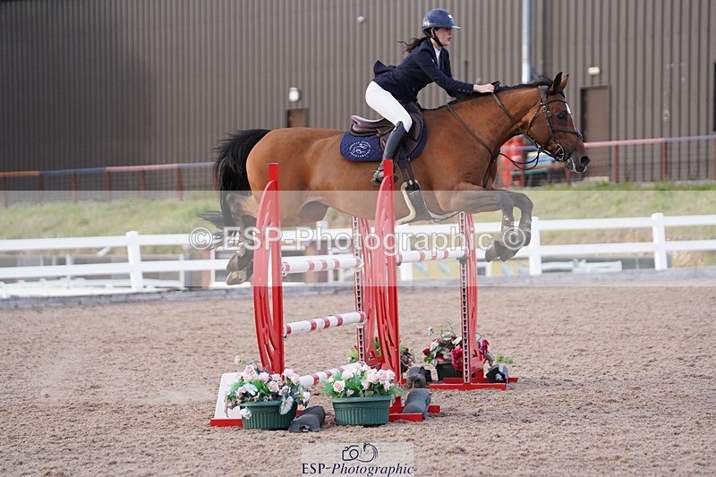 250627-201204-00599 - Cls 10+11 Children on Horses