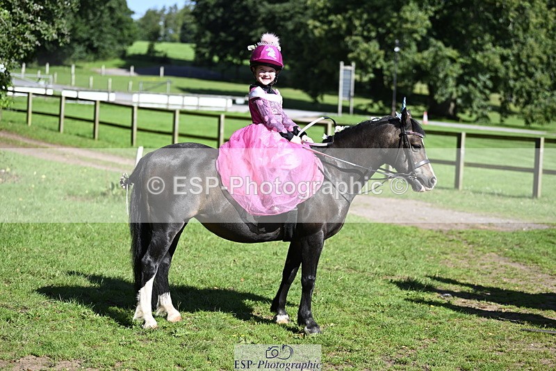 240728B-094420-00099 - Sunday Stable Shots and Fancy Dress