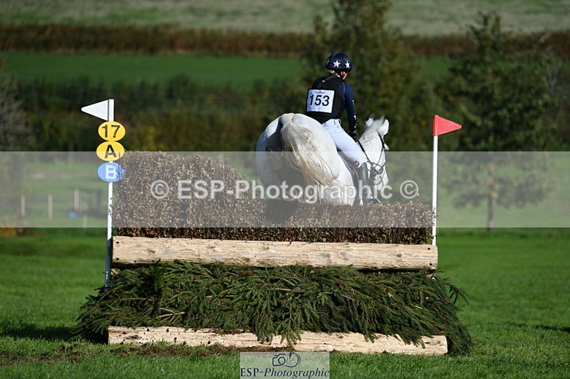 251024A-125919-11826 - B-153-Charlotte.Franck-Steier