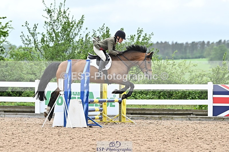 240514A-162653-00040 - 70cm