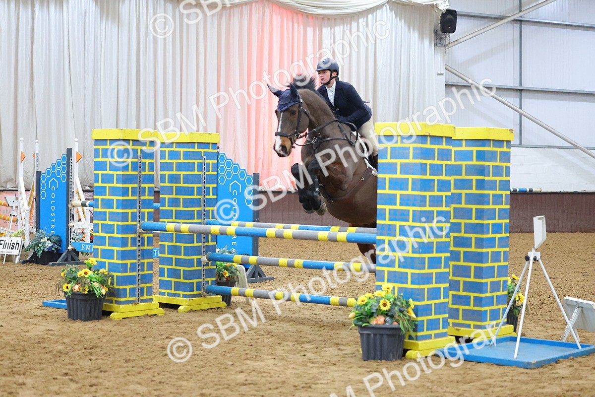 SBM_008592 - Class 21 - Nupafeed Supplements Senior Discovery/ 1m Open - First Round (1.00m)