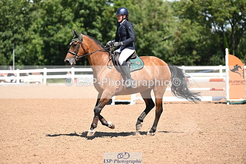 240728A-122223-08506 - Cls 32 85cm Amateur Qualifier