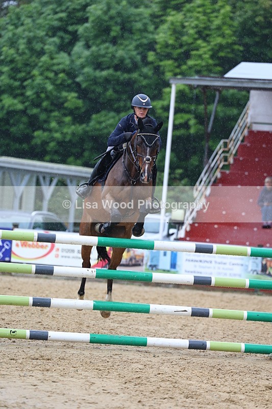 3E7A7421 - Class 8: Senior Foxhunter/1.20 open