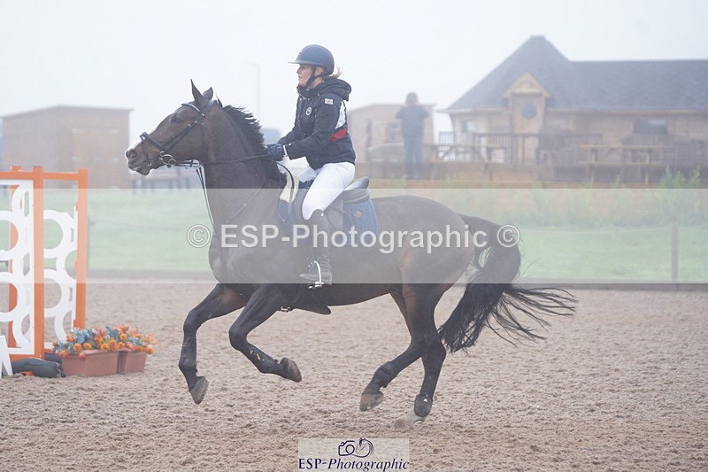 241006A-115358-06662 - Cls 19 Snr 1.05m Open