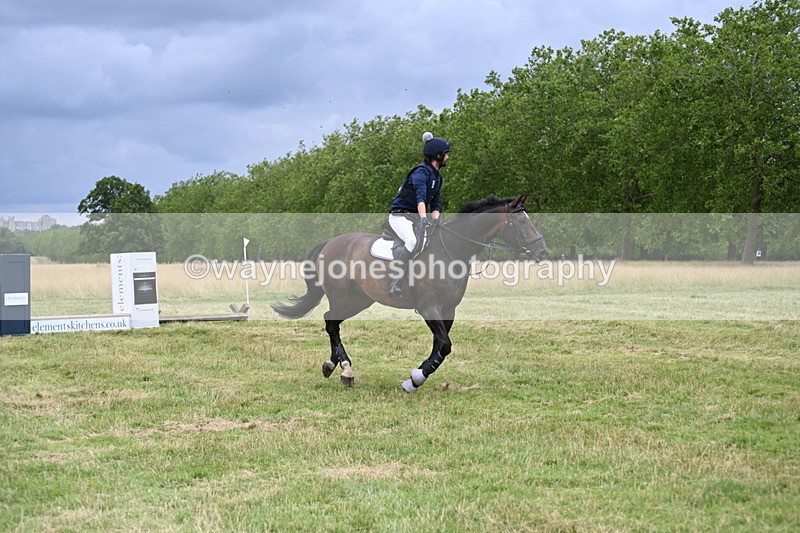 WJ6_2989 - Time at Jump 11:06 to 11:40