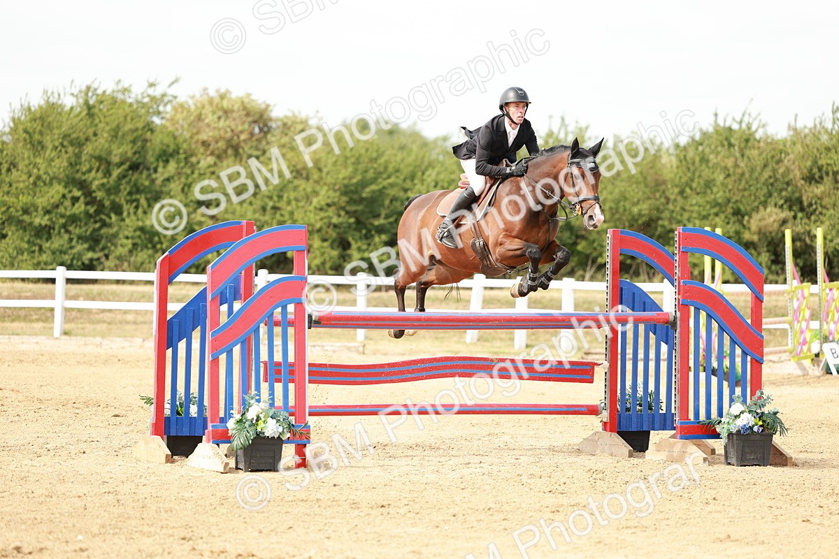 SBM_008262 - Class 4 - Senior Foxhunter - 1.20m Open