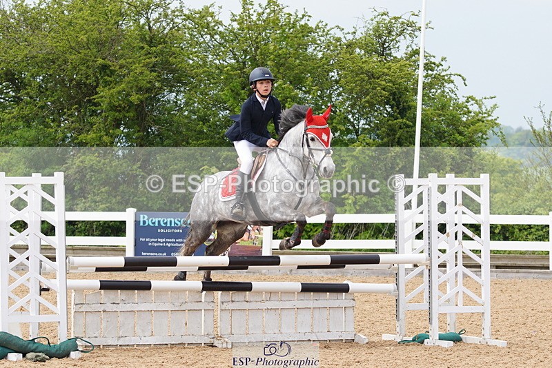 230513A-122912-00904 - Cls 4 90cm Novice Masters