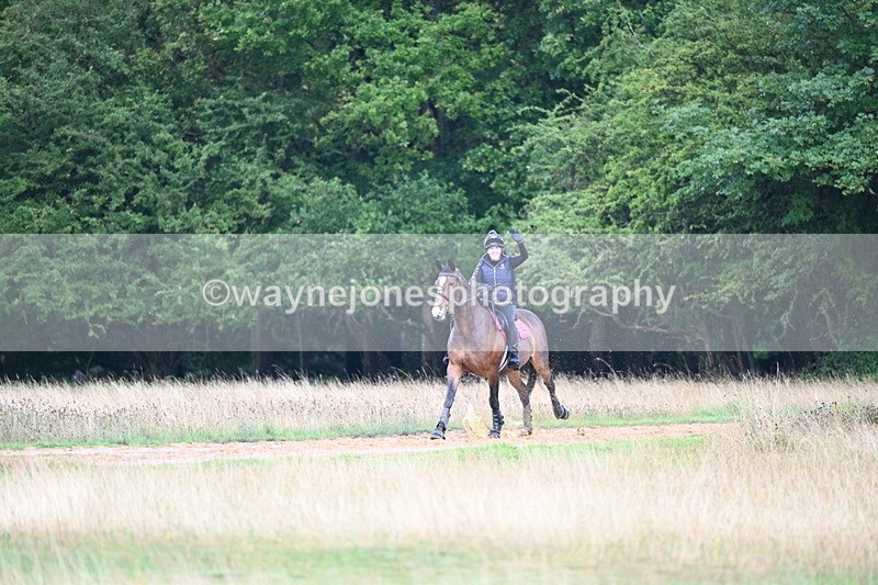 DSC_3902 - Time at Statue 14:56 to 15:05