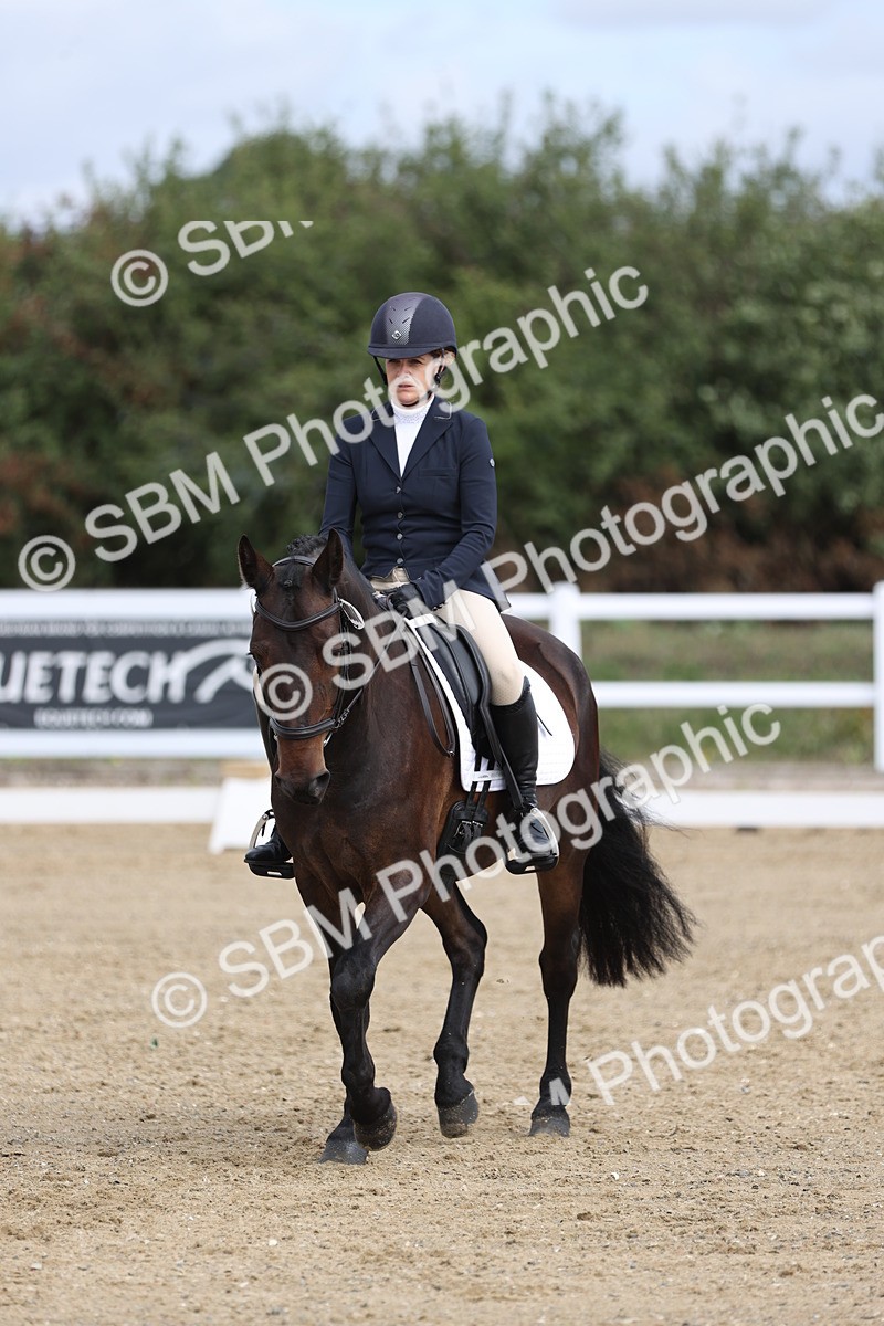 SBM_001480 - Class 2 - Intro 4 Champs - 10.56-11.44