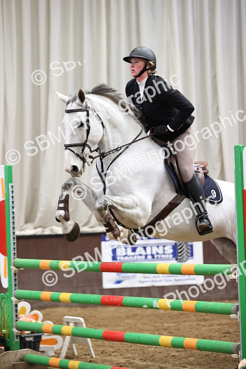 SBM_005969 - Class 16 - Senior Newcomers - 1.10m Open