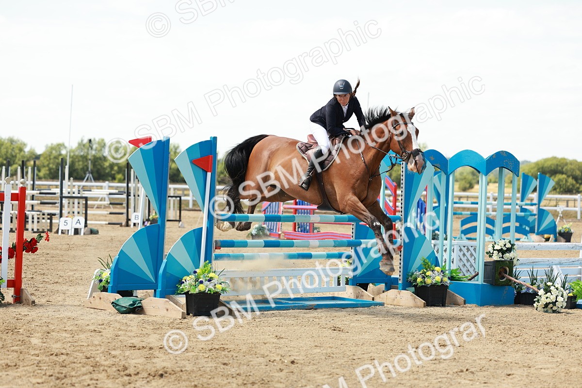SBM_007548 - Class 3 - Senior Newcomers - 1.10m Open