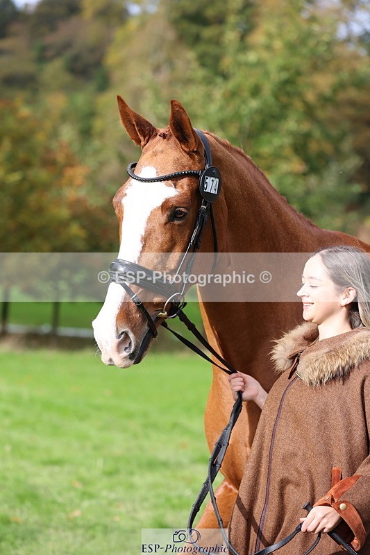 251026A-120920-25922 - G-574-Abbie.Rogers