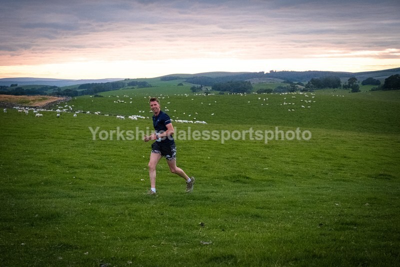 DSCF4326 - Eshton Moor  - Wharfedale Harriers