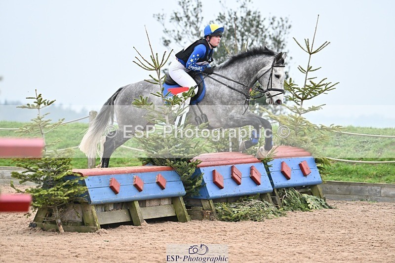 250118-135928-01385 - Cls 3A&B 90cm 13.20 to Coursewalk