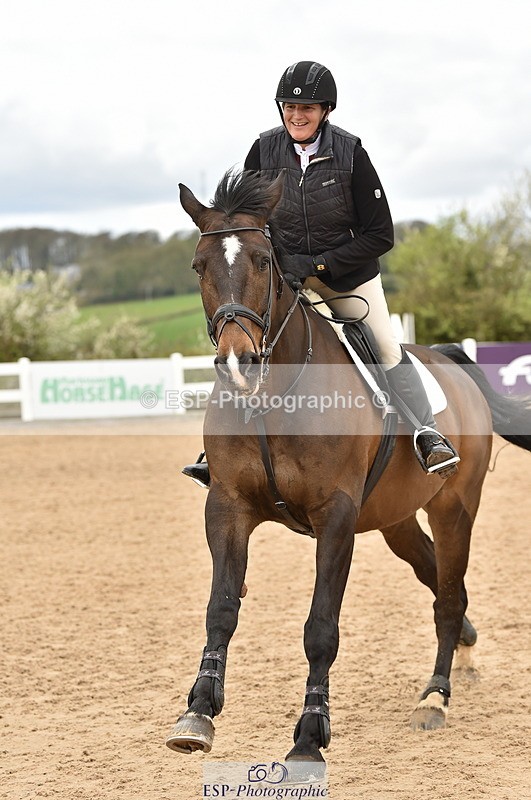 240403A-142628-00787 - Cls 4 Newcomers and 1.10m Open