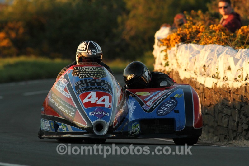 Matthew Dix & Shaun Parker - Monday Practice - Sidecars