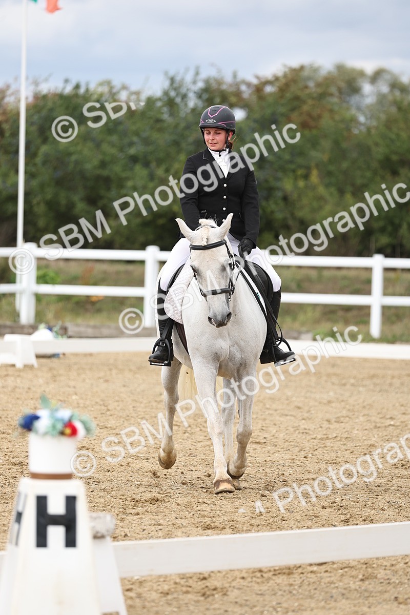 SBM_003746 - Class 8 - Novice 3 Champs