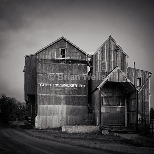 Ebridge Mill - The Black & White Gallery